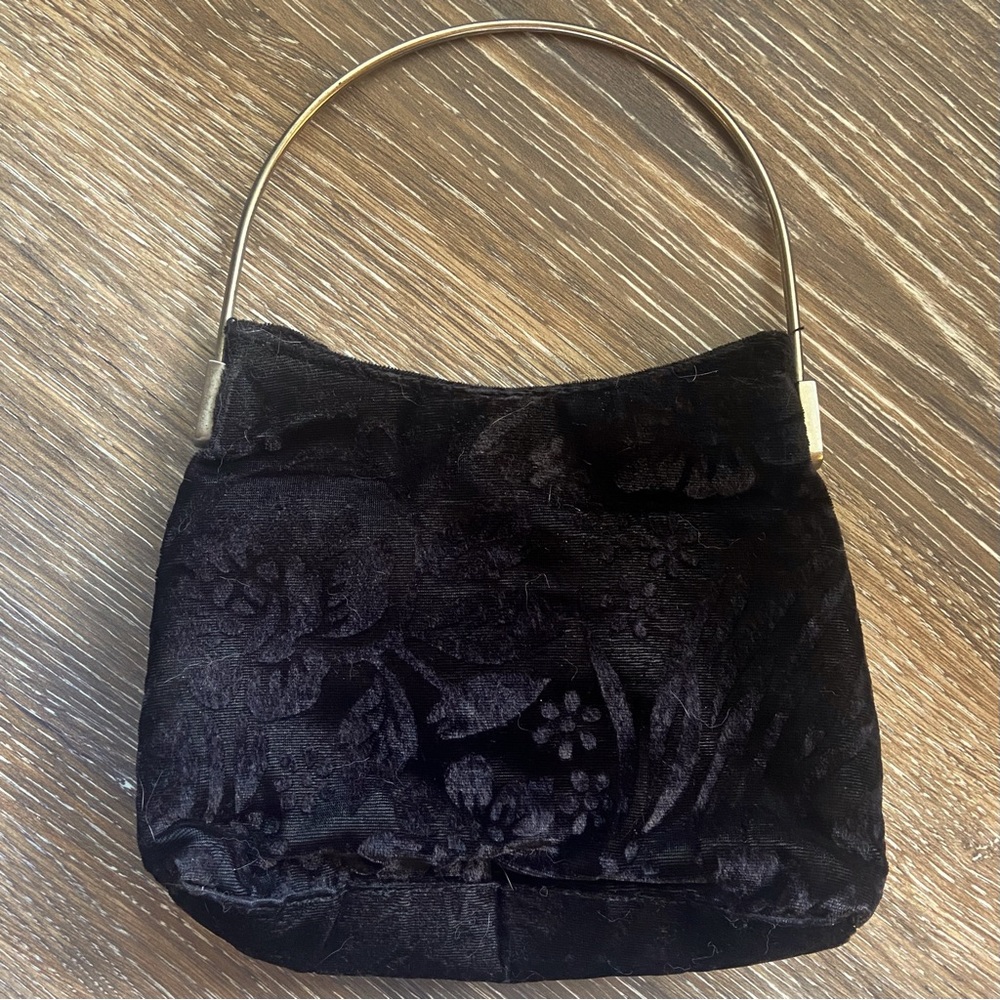 Vintage La Rue black velvet rose-patterned snap bag with metal handle